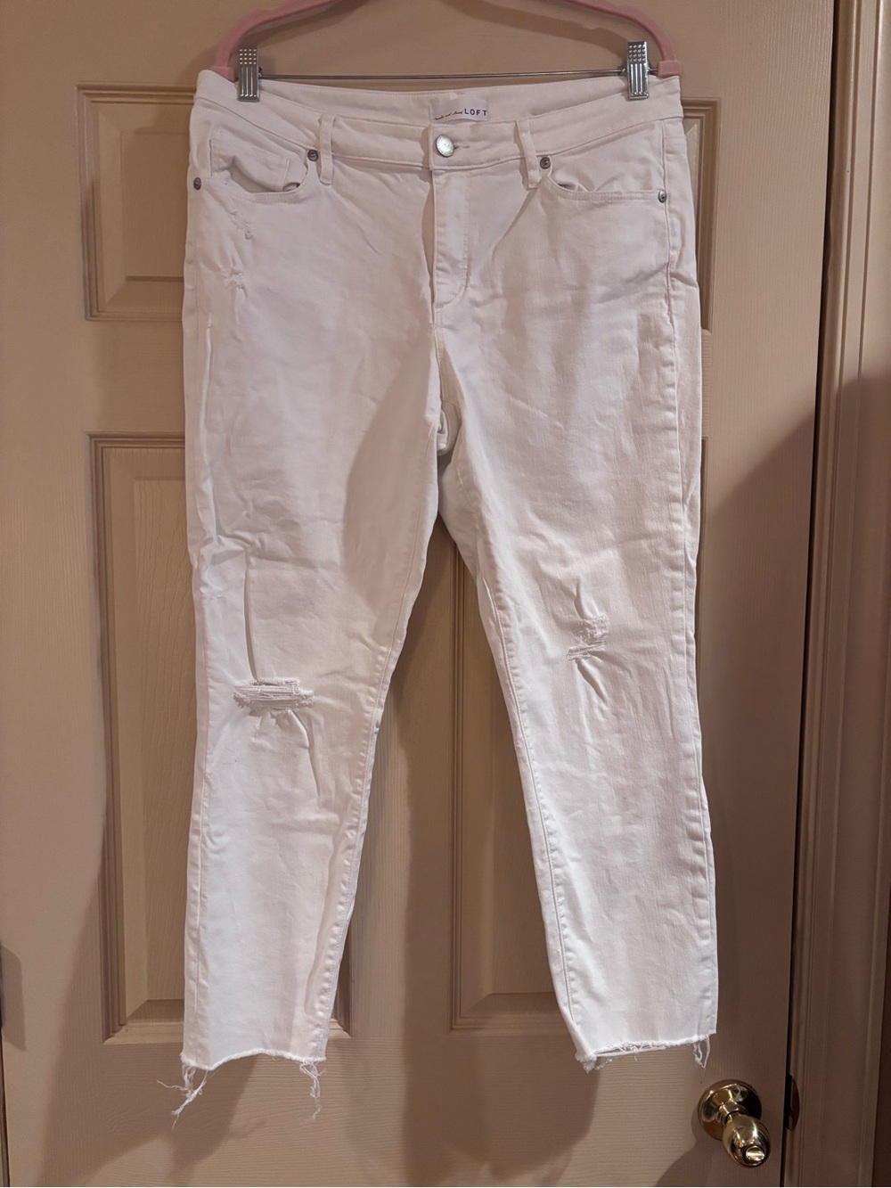 LOFT White Curvy Skinny Crop Jeans